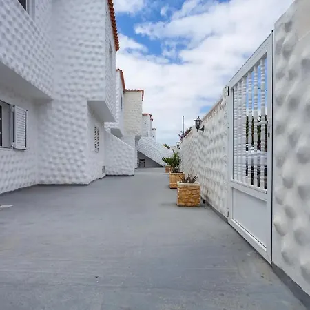 Apartamento Solymar Jazmin A8 *